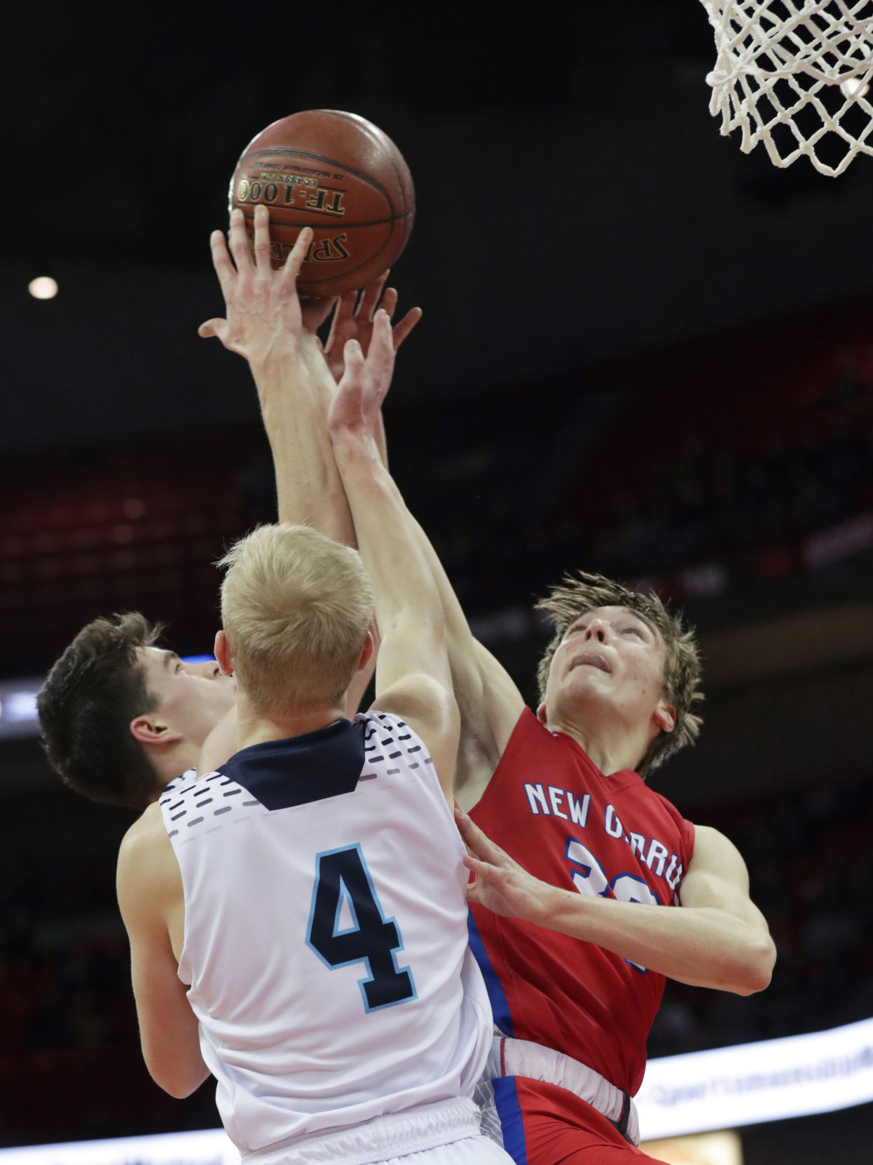 New Glarus 44, Manitowoc Roncalli 41